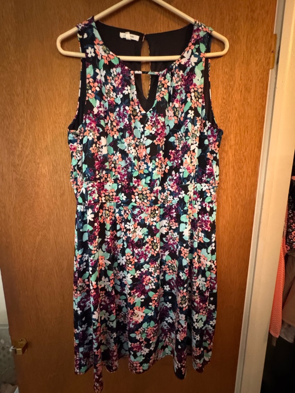 Maurices Black Floral V-Neck Midi Dress
